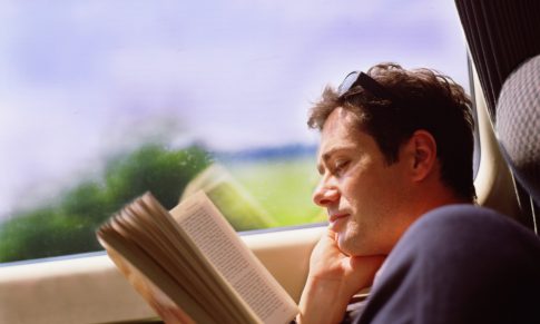 »Lahko prikriješ spomine, ne moreš pa spremeniti preteklosti.« Haruki Murakami